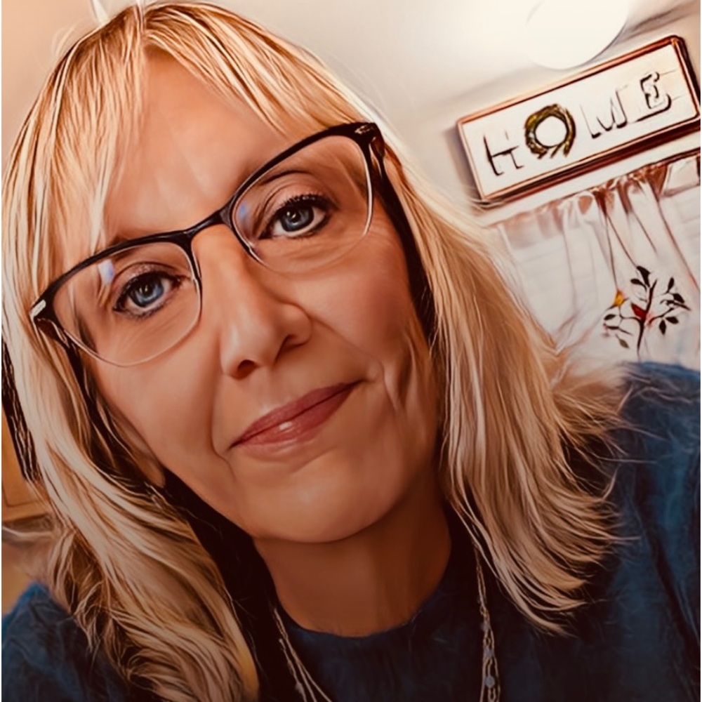 Meet your Posher, Cindy